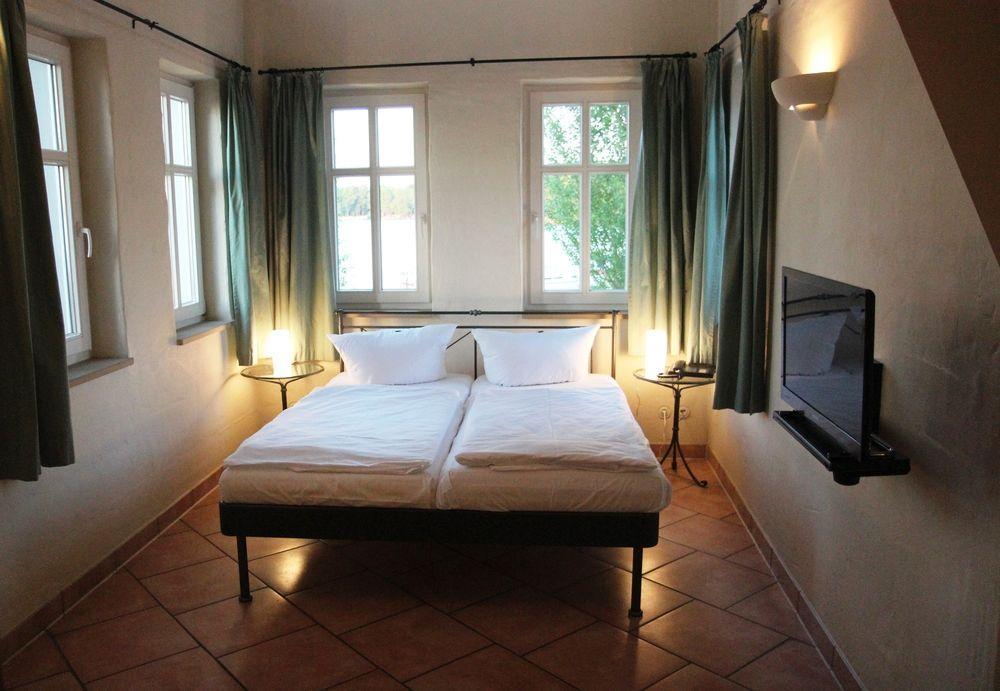 Wustrau Theodors Boutique Hotel מראה חיצוני תמונה
